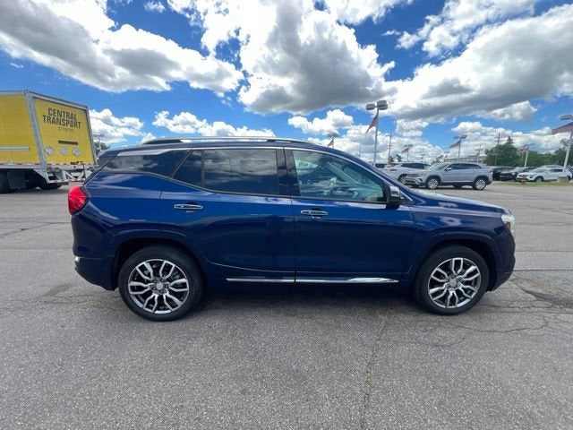 2023 GMC Terrain Denali