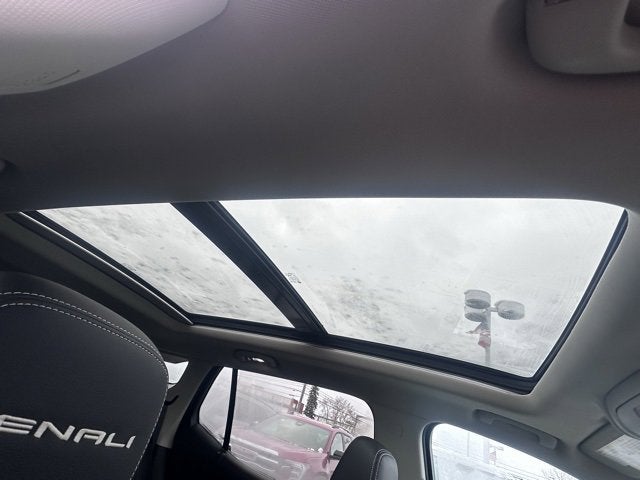 2023 GMC Terrain Denali