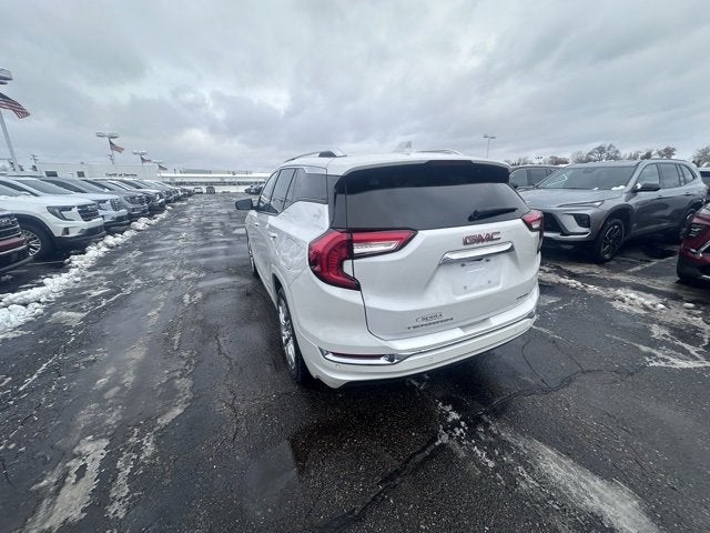 2023 GMC Terrain Denali