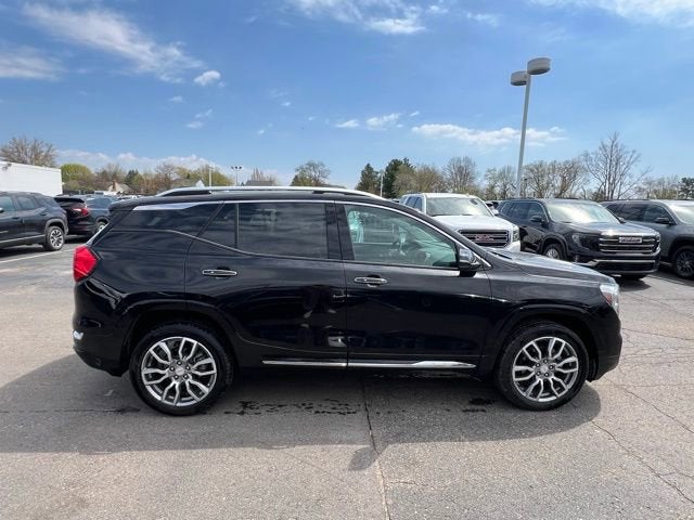 2024 GMC Terrain Denali