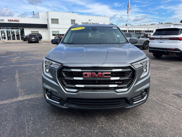 2024 GMC Terrain AT4