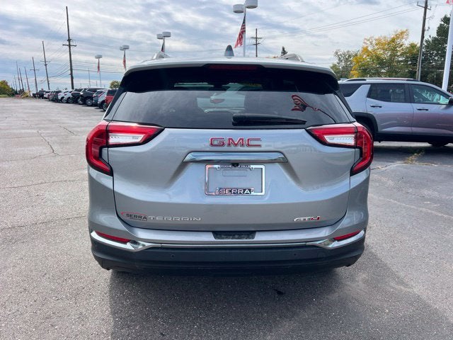 2024 GMC Terrain AT4