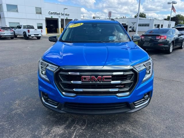 2024 GMC Terrain AT4