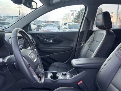 2023 GMC Terrain AT4