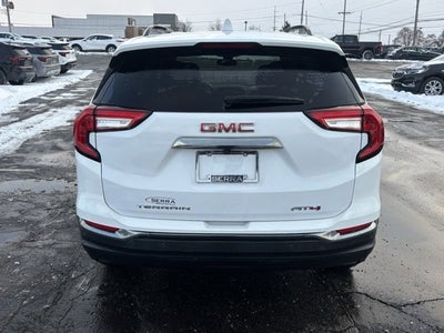 2023 GMC Terrain AT4