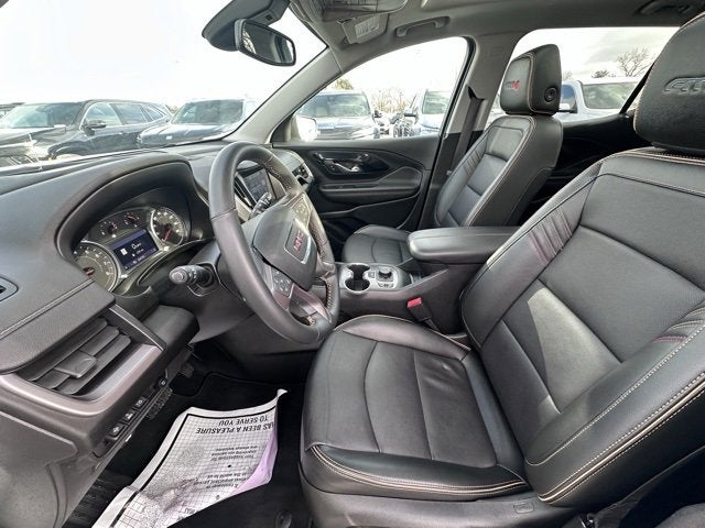 2023 GMC Terrain AT4