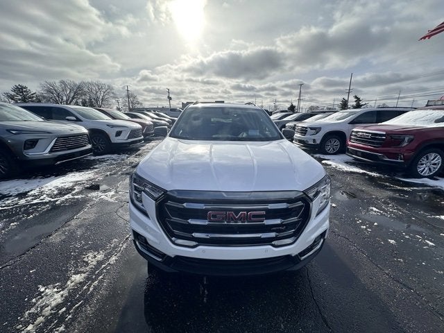 2023 GMC Terrain AT4