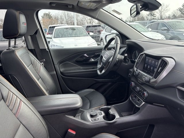 2024 GMC Terrain AT4