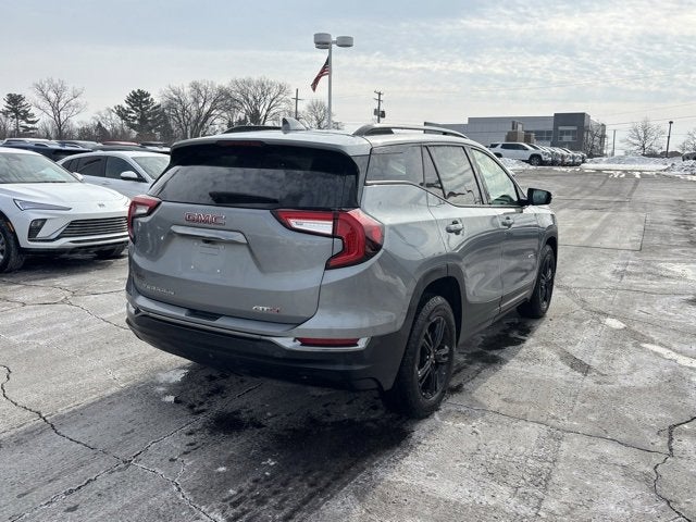 2024 GMC Terrain AT4