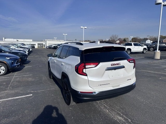 2022 GMC Terrain AT4