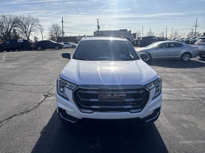 2022 GMC Terrain AT4