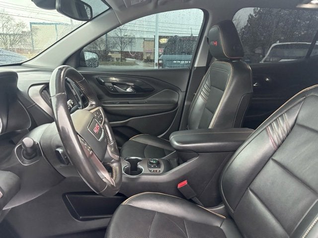 2022 GMC Terrain AT4