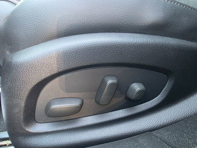 2012 Chevrolet Avalanche LT