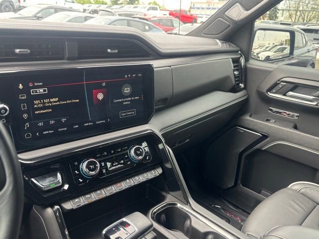 2024 GMC Sierra 1500 AT4X