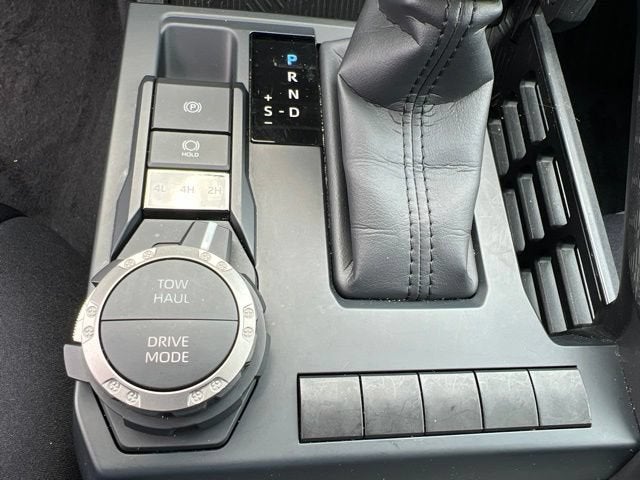 2025 Toyota Tacoma 4WD SR