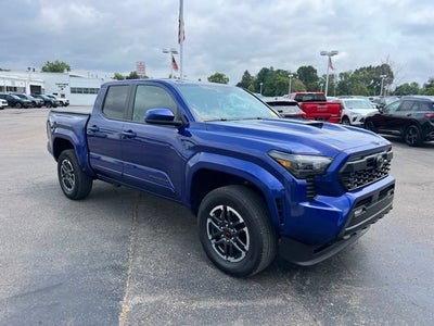 2025 Toyota Tacoma 4WD SR