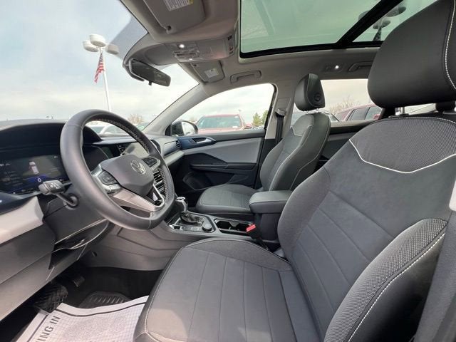 2023 Volkswagen Taos SE