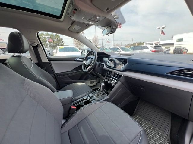 2023 Volkswagen Taos SE