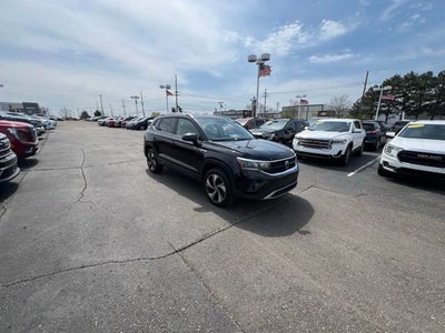 2023 Volkswagen Taos SE
