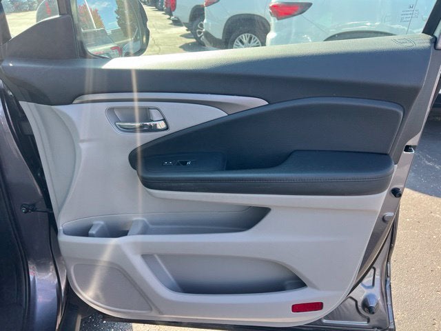 2022 Honda Pilot Black Edition