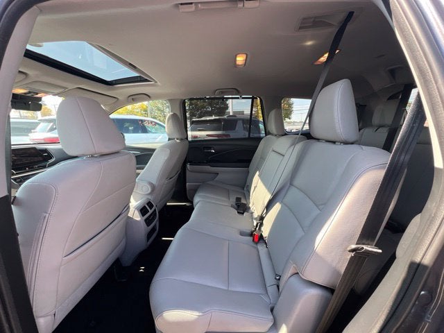 2022 Honda Pilot Black Edition