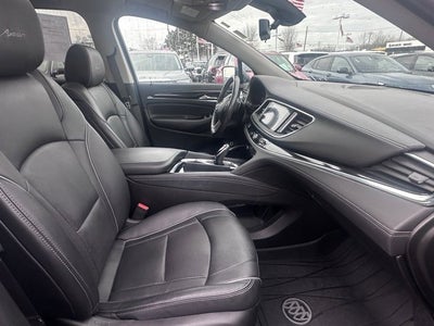 2021 Buick Enclave Avenir