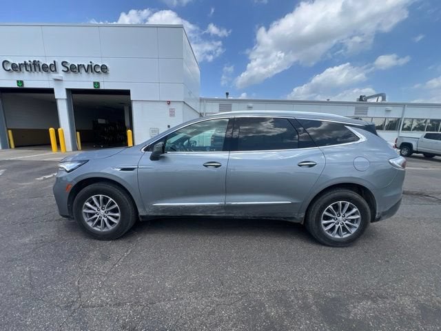 2024 Buick Enclave Essence