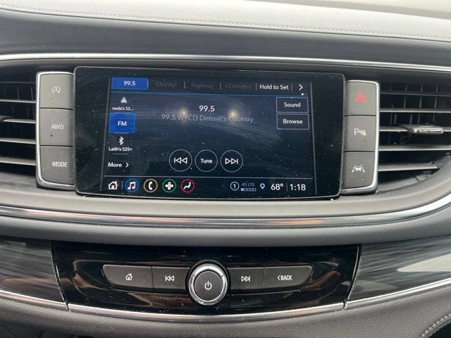 2024 Buick Enclave Essence
