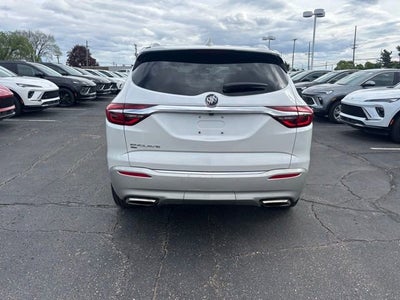 2021 Buick Enclave Essence