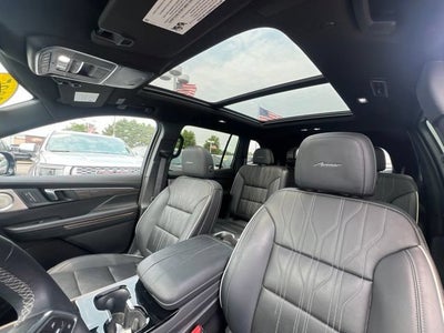 2025 Buick Enclave Avenir