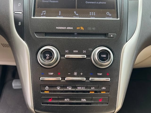 2019 Lincoln MKC Standard