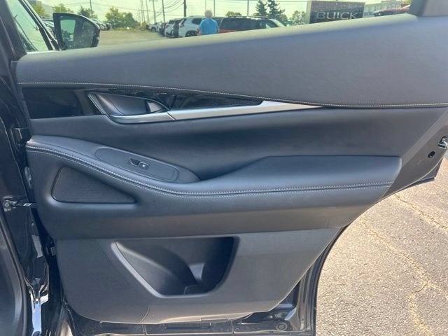 2023 INFINITI QX60 PURE