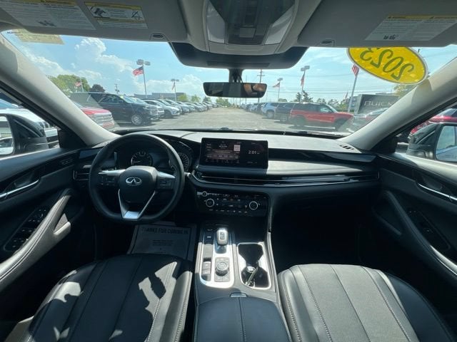 2023 INFINITI QX60 PURE