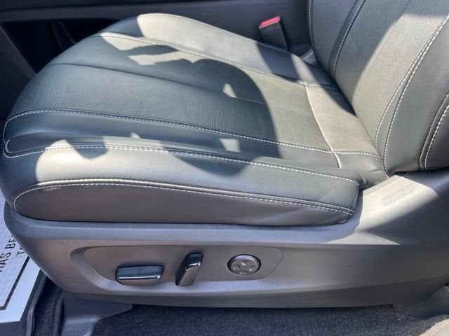 2023 INFINITI QX60 PURE