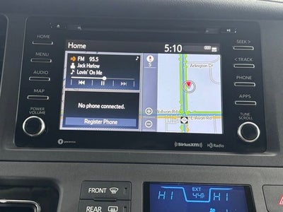 2020 Toyota Sienna XLE