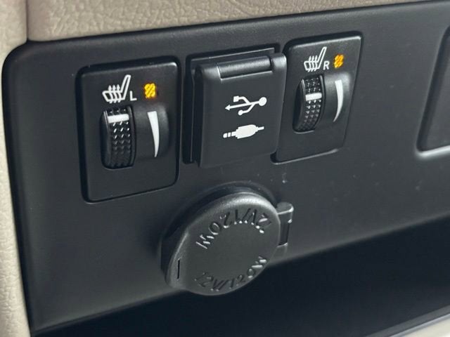 2020 Toyota Sienna XLE