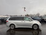 2020 Toyota Sienna XLE