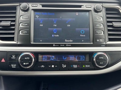 2019 Toyota Highlander SE