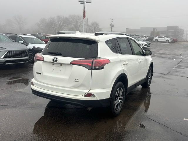 2016 Toyota RAV4 LE