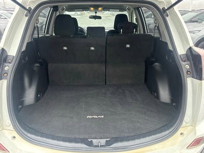2016 Toyota RAV4 LE