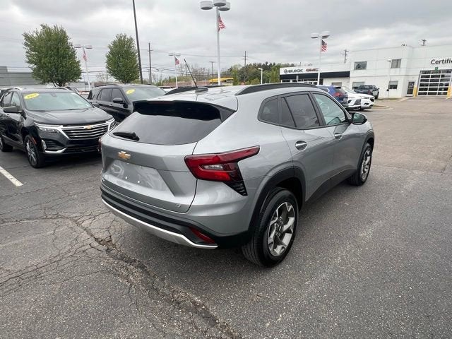 2024 Chevrolet Trax LT