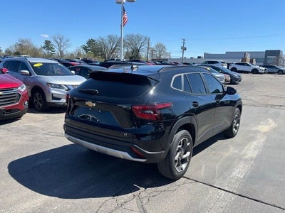 2024 Chevrolet Trax LT
