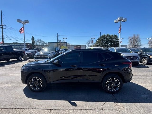 2024 Chevrolet Trax LT