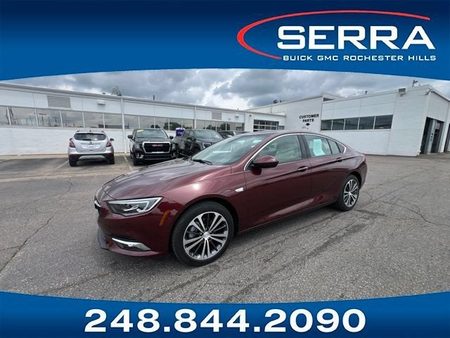 2019 Buick Regal Sportback Essence