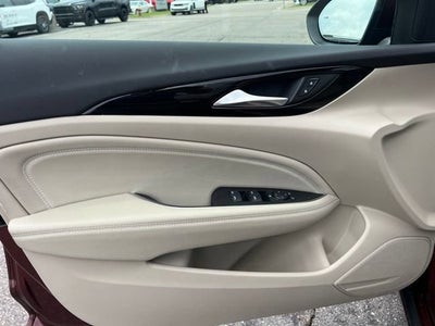 2019 Buick Regal Sportback Essence