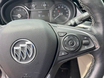 2019 Buick Regal Sportback Essence