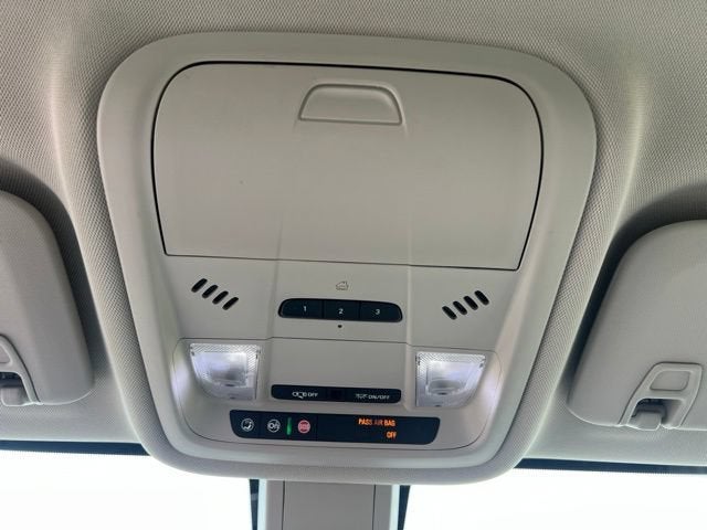 2019 Buick Regal Sportback Essence