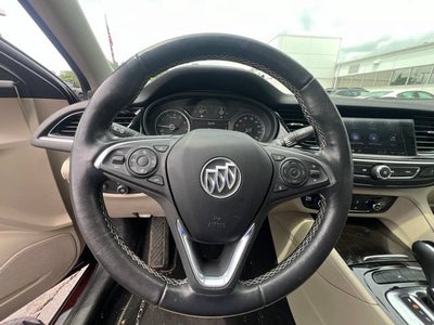 2019 Buick Regal Sportback Essence