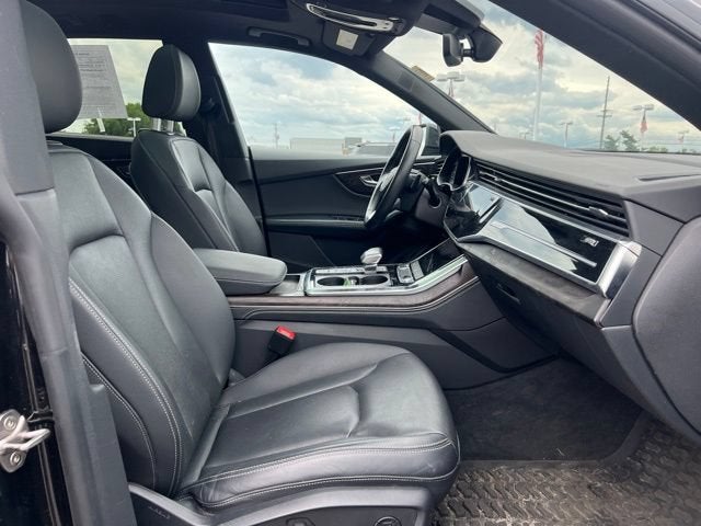 2022 Audi Q8 Premium Plus