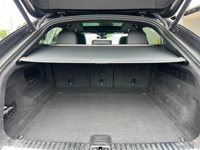 2022 Audi Q8 Premium Plus